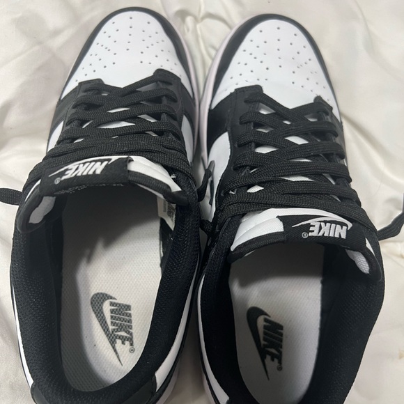 Nike Dunk Low βpandaβ - Picture 3 of 8